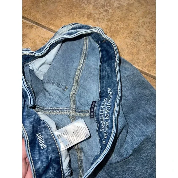 American Eagle Skinny Jeans Size 2 Short - Picture 3 of 3